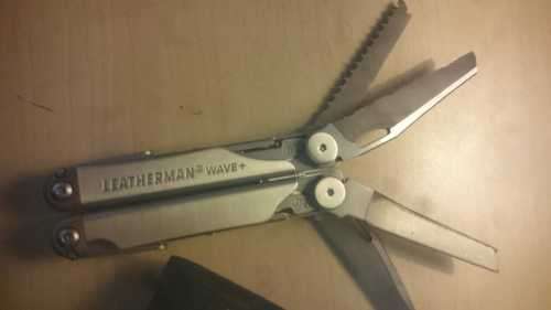 LEATHERMAN WAVE MULTITOOL KNIFE