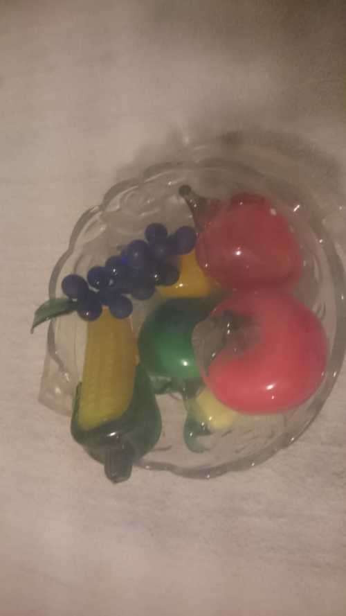 VINTAGE MURANO GLASS FRUIT BOWL WITH VARIETY MURANO FRUIT