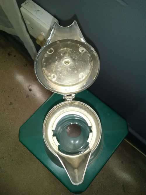 VINTAGE SILVER PLATED LID WINE DECANTER