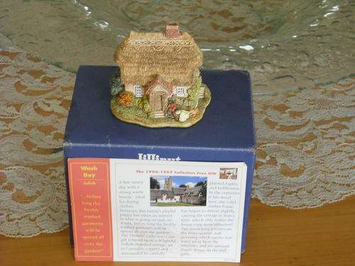 Lilliput Lane  Wash Day