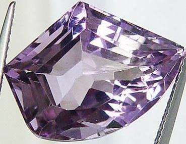 AMETHYST - PURPLE FANCY SHAPE - 14.32cts