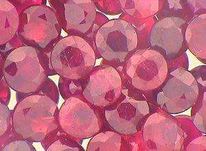RUBY (NATURAL THAILAND) - PAIR OF PIGEON BLOOD RED ROUND FACET - +/-0.07cts