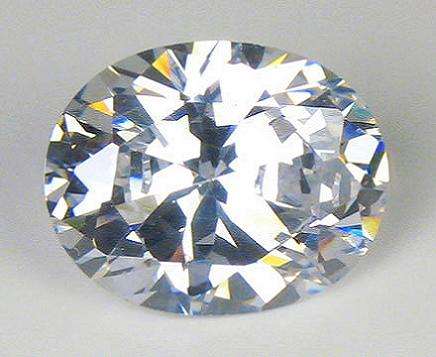 SIMULATED DIAMOND - ICE WHITE OVAL FACET - 4.48cts