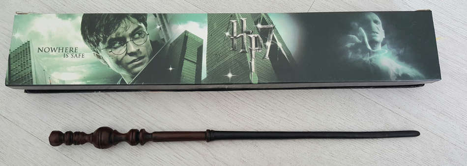 *Damaged Packaging* Harry Potter - Professor McGonagall Wand 20% off Market Price