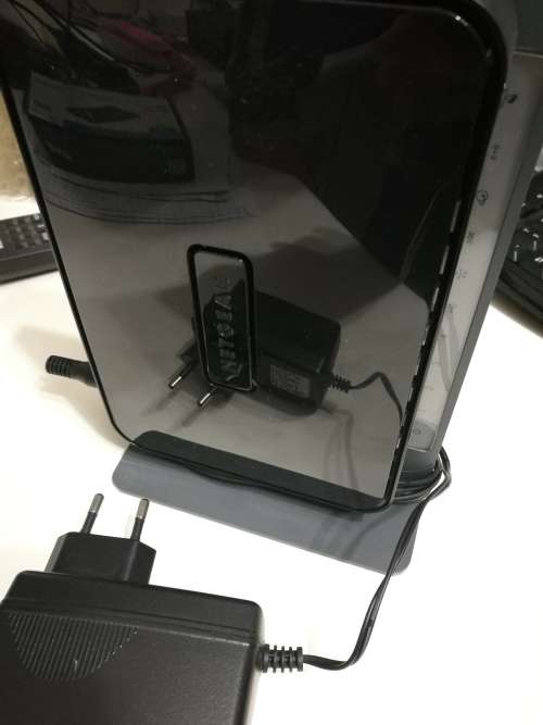 Netgear N300 Wireless ADSL2+ Modem Router DGN2200