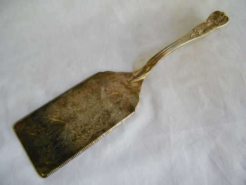 Silver Plated cake lifter - as per photo