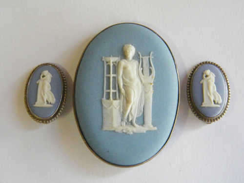 Vintage Wedgwood Silver Brooch & Earring set - MARKED DOWN WAS R1500