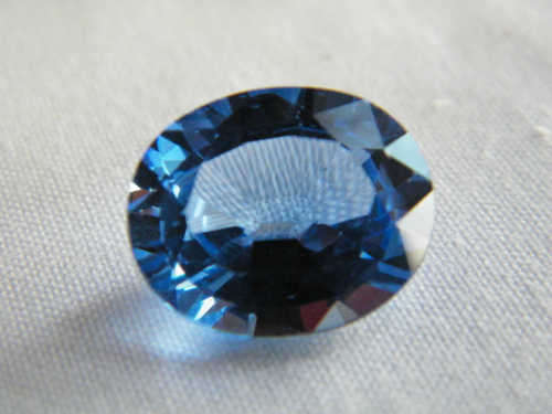 Topaz - 13,73 carat. Oval cut - as per photo