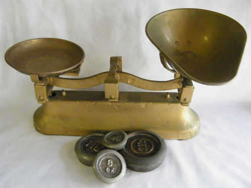 Vintage Vegetable Scale - resprayed - as per photo