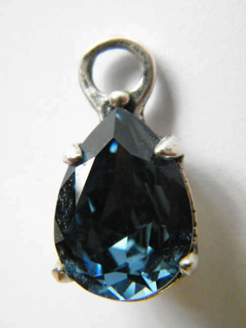 Miglio Pendant with Blue Swarovski - as per photo