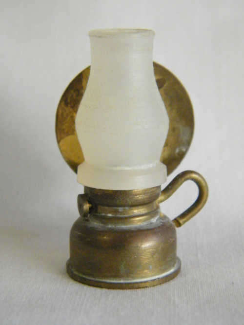 Miniature Brass lamp - Nik Naks - as per photo