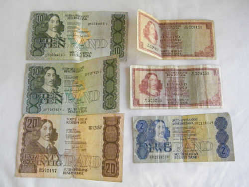 Lot of 6 old SA notes - as per photo