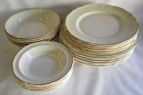 24 Piece Alfred Meakin 1940's set Soft Mint Green - some service cracks - as per photo