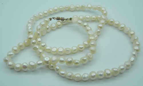 Fresh water Pearl Necklace - 54cm - as per photo