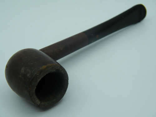 Vintage Pipe - small crack - as per photo