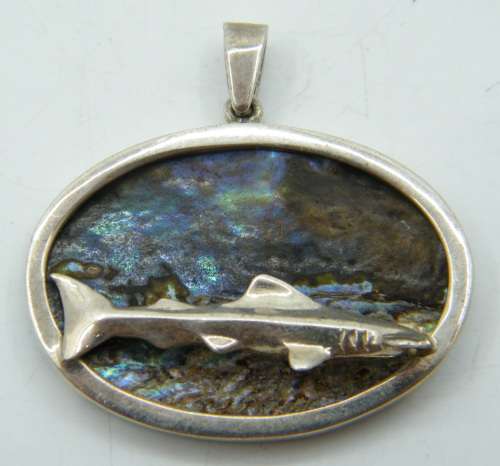 925 Silver Shark & Mother of Pear pendant - as per photo