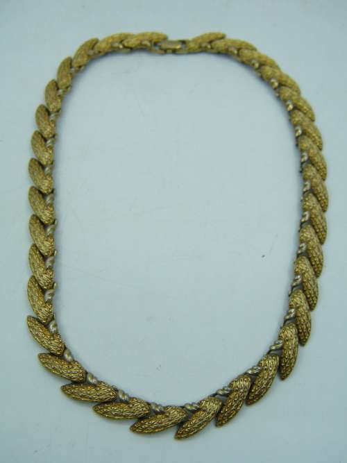 Vintage Chocker - as per photo