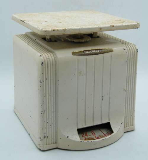 Vintage Landers, Frary & Clark Scale - as per photo