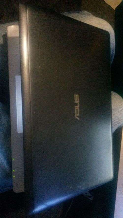 Asus X202E Notebook