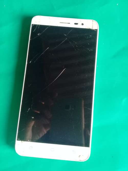 Hisense F20 (PLEASE READ)