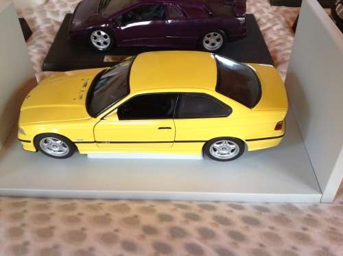 UT Models 1:18 BMW M3 in Dakar Yellow (original box)