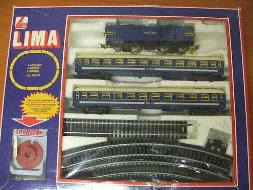Lima HO SAR Blue Train set (boxed)