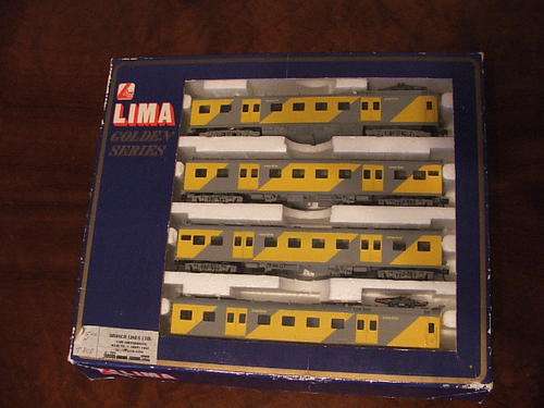 Metrorail Suburban train set - Boxed (SAR)