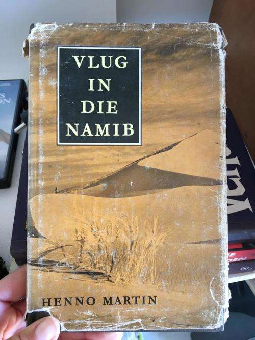 Vlug in die Namib deur Henno Martin