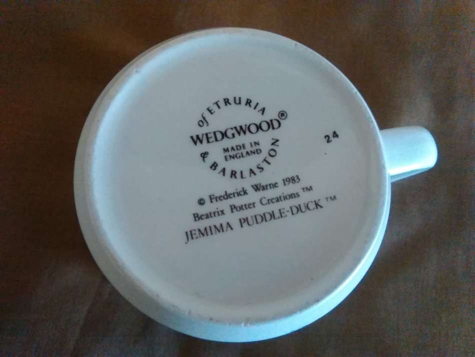 Wedgwood  Jemima puddle- duck porcelain cup 1983 Frederick Warne England. Condition excellent
