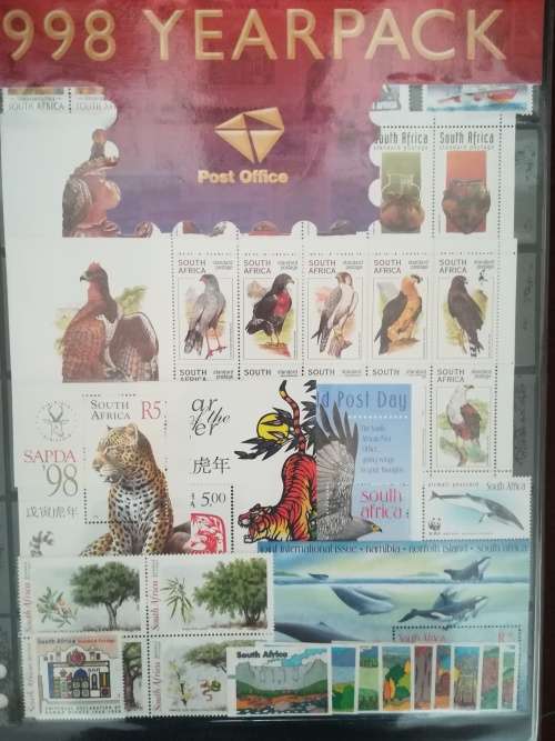 RSA  : 1997 / 1998 & 2000 Yearpack + Booklets x4 unused as per scan