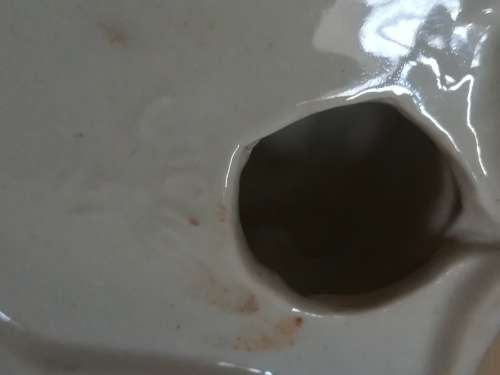 Small Lucia ware lion head approx.8x8cm and 7cm high