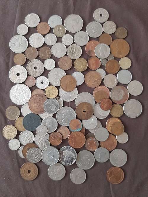 World coin lot x100 as per scan...lot 1