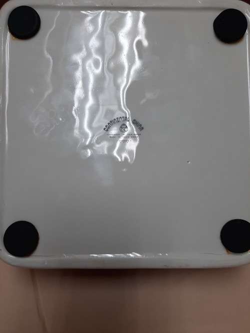 Vintage square 20x20 cm ashtray & 5.5 cm high excellent condition