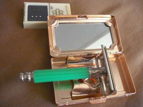 Vintage safety razor- Flying Eagle Shanghai , with blades