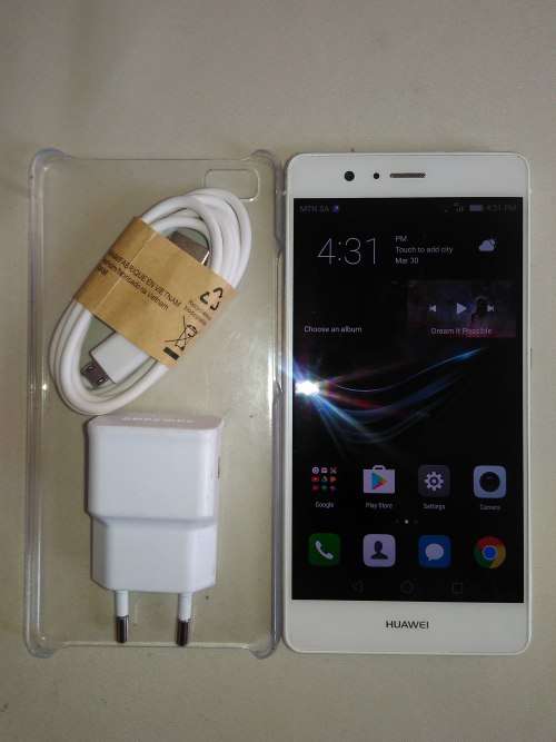 HUAWEI P9 LITE,WHITE,DUAL SIM, ###3GB###RAM,16GB CAPACITY,CHARGER AND USB CABLE