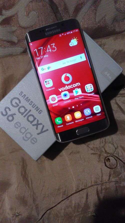 SAMSUNG GALAXY S6 64GB EDGE,PLATINUM GOLD,FULL BOX, AND MYSTERY GIFT