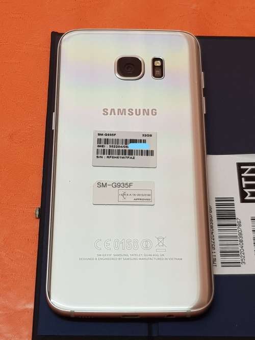 SAMSUNG GALAXY S7 EDGE 32GB,SILVER TITANIUM,PRISTINE CONDITION,BOX AND ALL ACCESSORIES