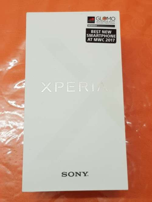 SONY EXPERIA XZ PREMIUM 64GB, DEAP SEA BLACK,ALL ACCESSORIES,LOCAL,10/10