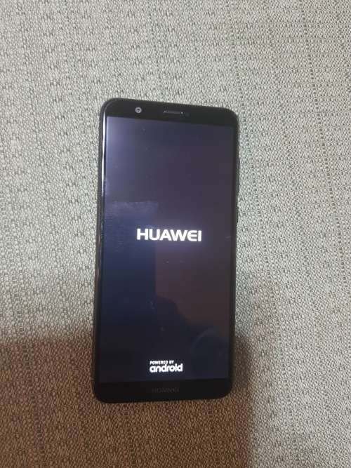 HUAWEI  P SMART 32GB,,BLACK,10/10,LOCAL,ACCESSORIES,BUY NOW PRICE INCLUDES FREE SHIPPING