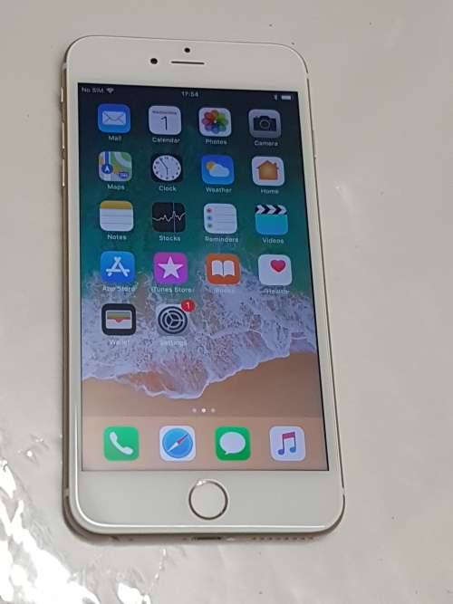iPhone 6 PLUS 64GB, 10/10,GOLD/WHITE,CHARGER,USB CABLE,EARPHONES,LOCAL