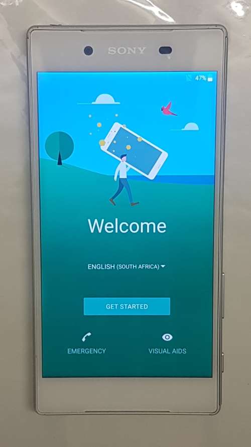 SONY EXPERIA Z5(BIG),SILVER,LOCAL,10/10 WITH USB CABLE AND CHARGER,