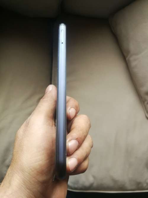 HUAWEI P20 LITE, SINGLE SIM,64GB,MIDNIGHT BLACK,10/10,FREE ACCESSORIES,LOCAL,