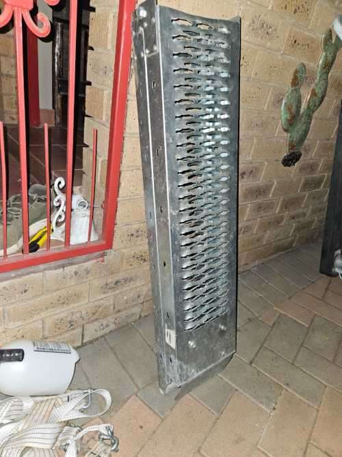 STEEL FOLDING LOADING RAMP FOR MOTORCYCLE, POLISHED STEEL - HARDLY USED