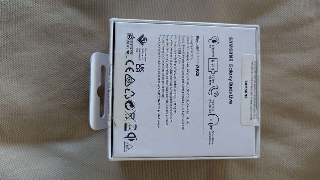 SAMSUNG BUDS LIVE, EXCELLENT CONDITION, COMPLETE, MYSTIC BLACK