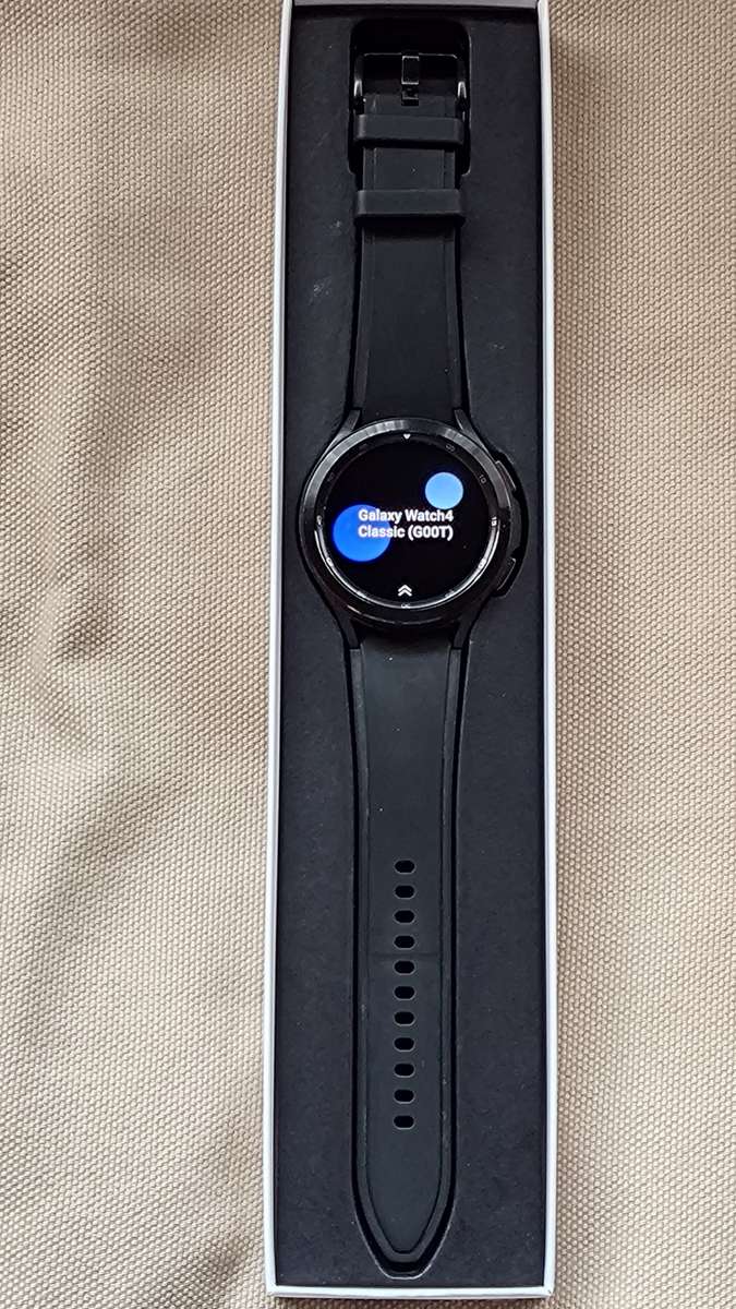 SAMSUNG WATCH 4 CLASSIC 46MM LTE, BLACK, BOX AND CHARGER. EXCELLENT CONDITION.