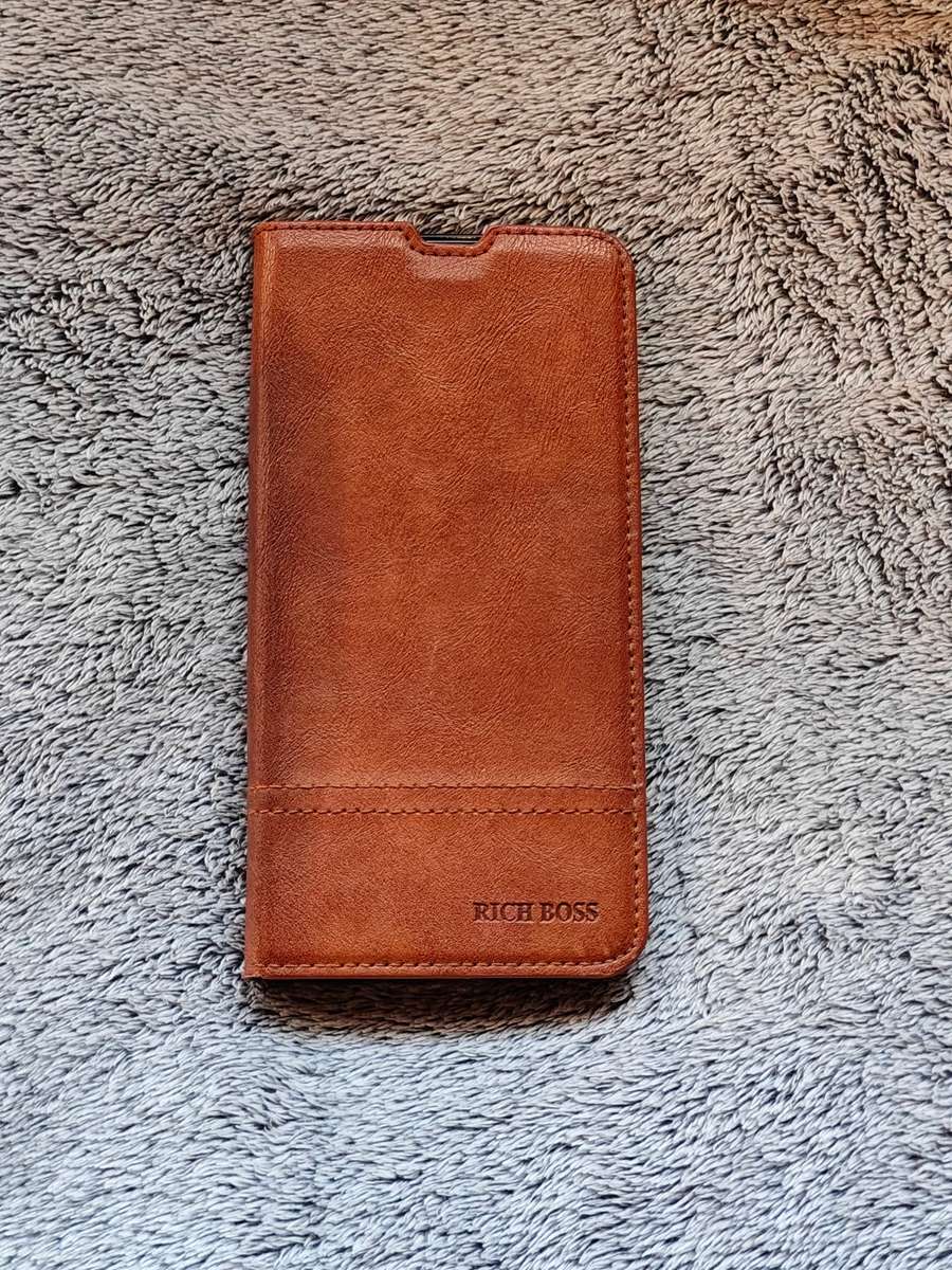 LATE ENTRY BARGAIN -  Samsung S20fe, PRESTINE  condition.