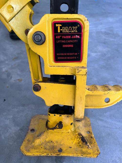 T-max Hi-lift jack 48inch 3000kg