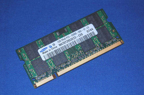 Samsung Laptop Memory 1GB DDR2 SODIMM PC2-5300 (667MHz)