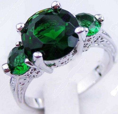 10KT White Gold Filled Green Emerald lady's  Ring sz 9