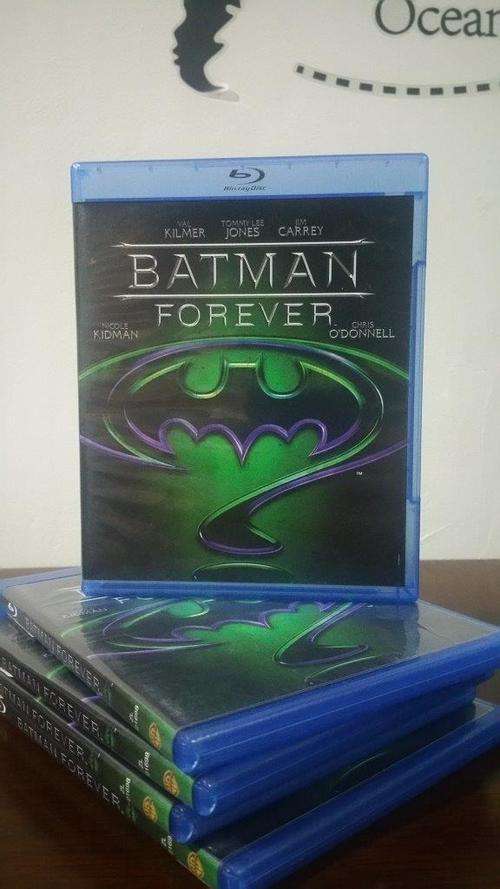 BATMAN FOREVER